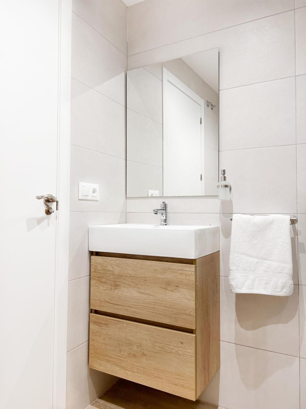 Apartamento Junto A Ruzafa Cerca Del Centro فالنسيا المظهر الخارجي الصورة